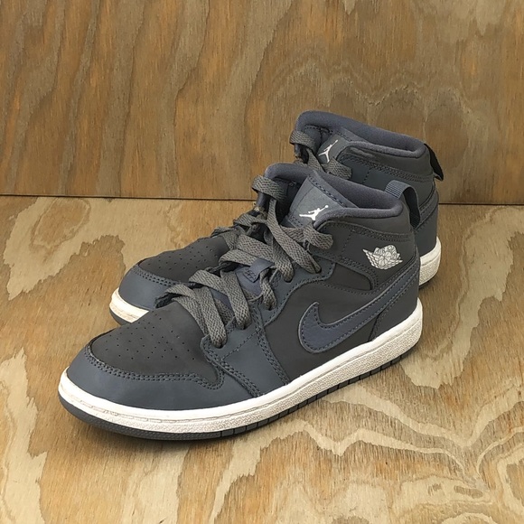 Nike Other - Nike Air Jordan 1 Mid GS Youth